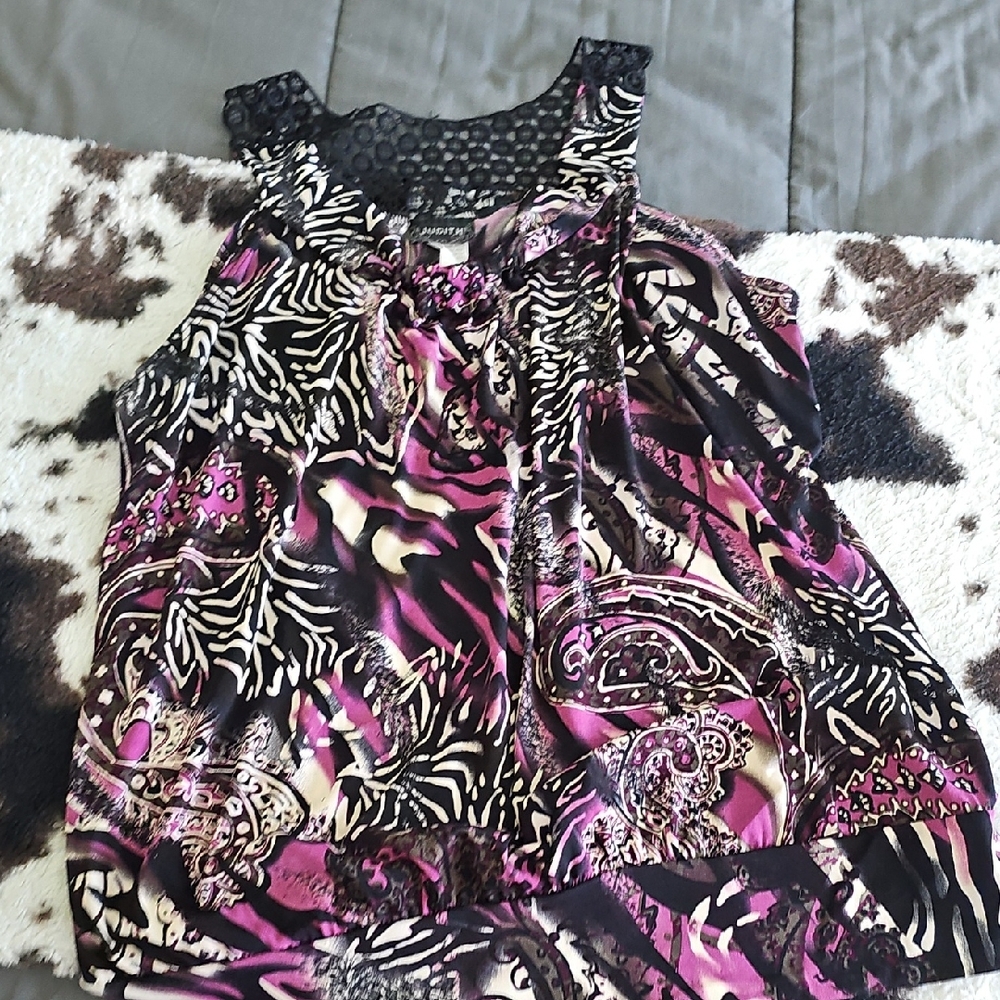 Apt. 9 Black and Pink Ruffled Sleeveless Blouse